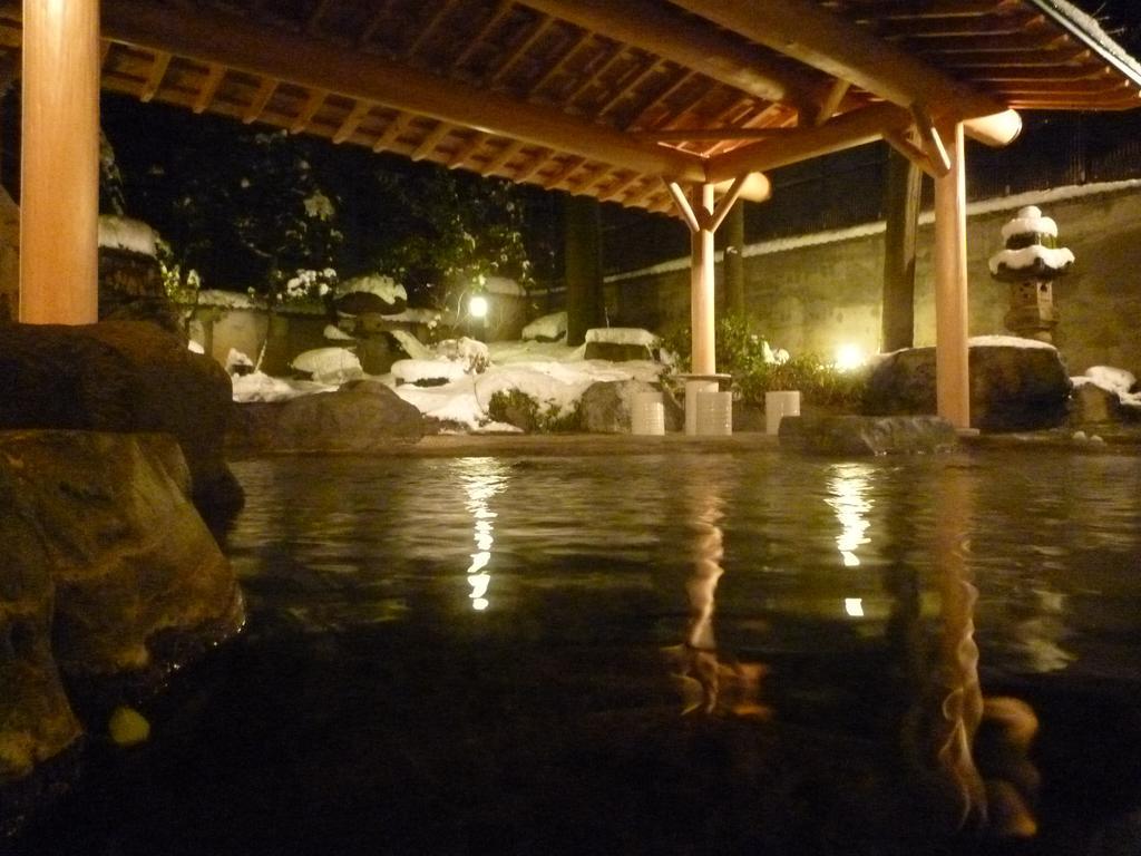 Yudanaka Tawaraya Ryokan Yamanouchi  Bagian luar foto
